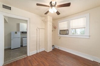 1022 NW 3rd Ave in Gainesville, FL - Building Photo - Building Photo