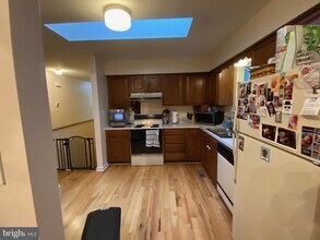 11295 Sitting Bull Cir in Lusby, MD - Building Photo - Building Photo