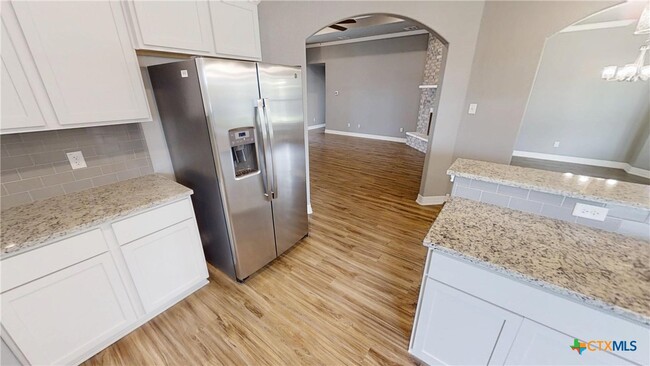 property at 809 Holliday Dr