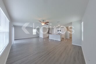 8597 SW 44th Ct in Ocala, FL - Building Photo - Building Photo