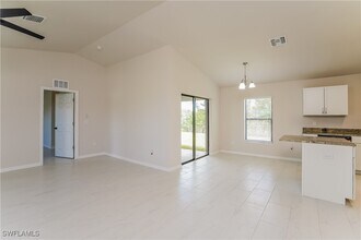 1505 NW 2nd St in Cape Coral, FL - Building Photo - Building Photo