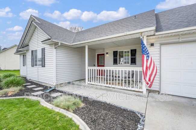 10563 W Stonecrop Dr in Star, ID - Building Photo - Building Photo