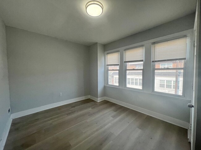 1543 S 30th St in Philadelphia, PA - Building Photo - Building Photo