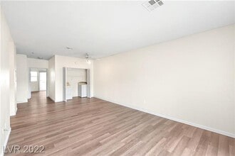 1823 Rapier Dr in Henderson, NV - Building Photo - Building Photo
