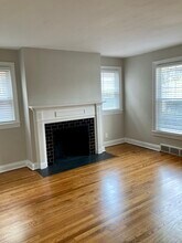 2118 Eastern Pky, Unit 4 in Louisville, KY - Foto de edificio - Building Photo