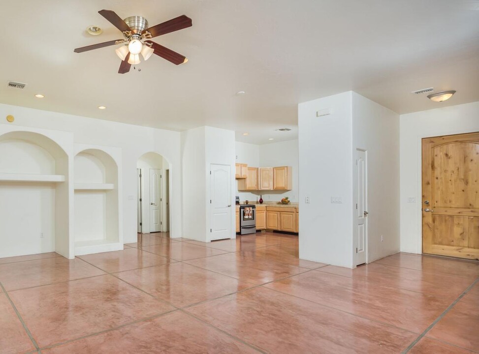 7464 E Poinciana Pl in Tucson, AZ - Building Photo