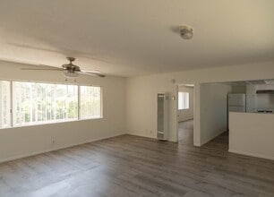 220 N Myers St in Burbank, CA - Building Photo - Building Photo