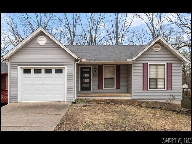 property at 102 Pin Oak Cove