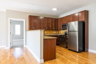 The Cove at Springfield in Springfield, NJ - Foto de edificio - Interior Photo