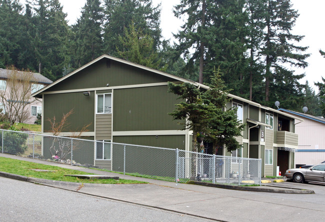 Swan Creek Fourplex in Tacoma, WA - Building Photo - Building Photo