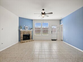 8213 Wildwest Dr in Fort Worth, TX - Building Photo - Building Photo