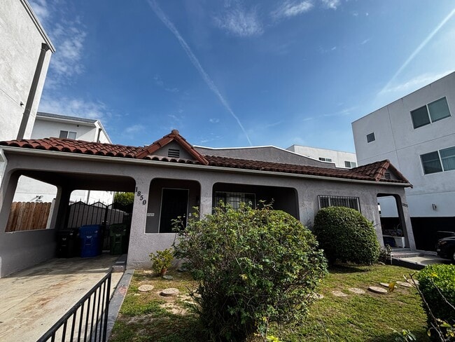 property at 1850 S Curson Ave