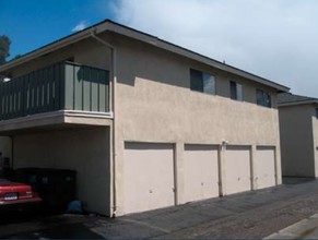 410-414 W Stevens Ave in Santa Ana, CA - Building Photo - Building Photo