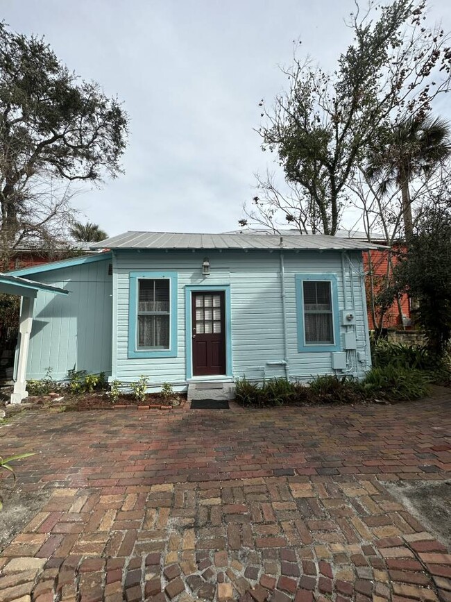 169 Oneida St, Unit 169.5 in St. Augustine, FL - Building Photo - Building Photo