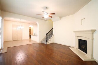 2467 Embleton Dr in Lewisville, TX - Building Photo - Building Photo