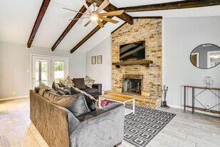 4624 Trailwood Dr in Wichita Falls, TX - Building Photo