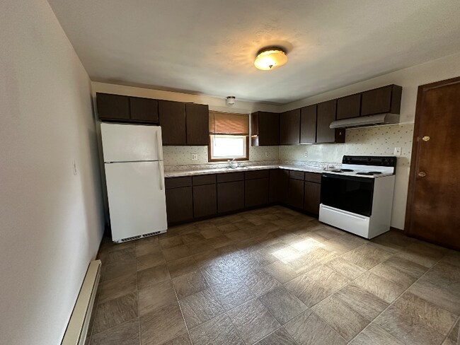 383 Lynn Dr in Manteno, IL - Building Photo - Building Photo