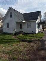 26 Walnut Ct in Battle Creek, MI - Building Photo