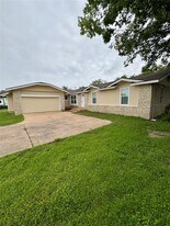 1205 Ramble Creek Dr in Pflugerville, TX - Building Photo
