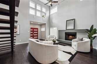6646 Fisher Rd in Dallas, TX - Building Photo - Building Photo