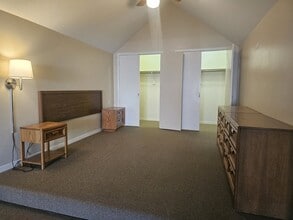 26303 US-70 in Ruidoso Downs, NM - Foto de edificio - Building Photo