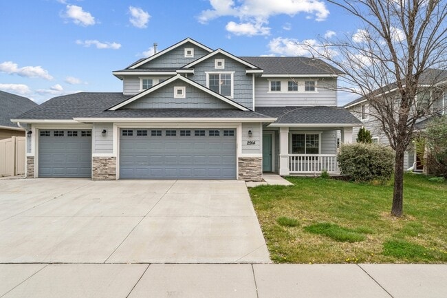 2914 W Sunny Cove St in Meridian, ID - Building Photo - Building Photo