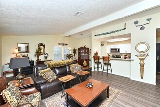 7 Braemar Forest St in Spring, TX - Building Photo - Building Photo