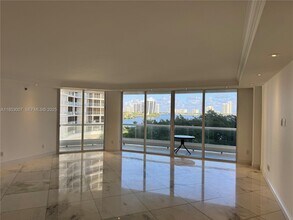 2600 Island Blvd in Aventura, FL - Building Photo - Building Photo