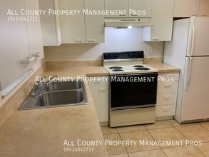 918 Royal Palm Dr in Sarasota, FL - Foto de edificio - Building Photo