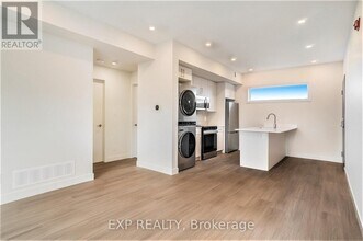 158 Laval St in Ottawa, ON - Building Photo - Building Photo