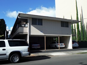 1330 Matlock Ave in Honolulu, HI - Building Photo - Building Photo