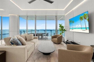 700 NE 26th Terrace, Unit 3401 in Miami, FL - Building Photo - Building Photo