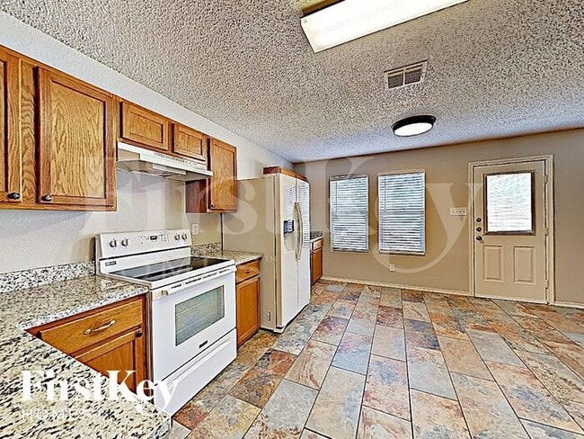 1821 Spinnaker Way in Wylie, TX - Building Photo - Building Photo