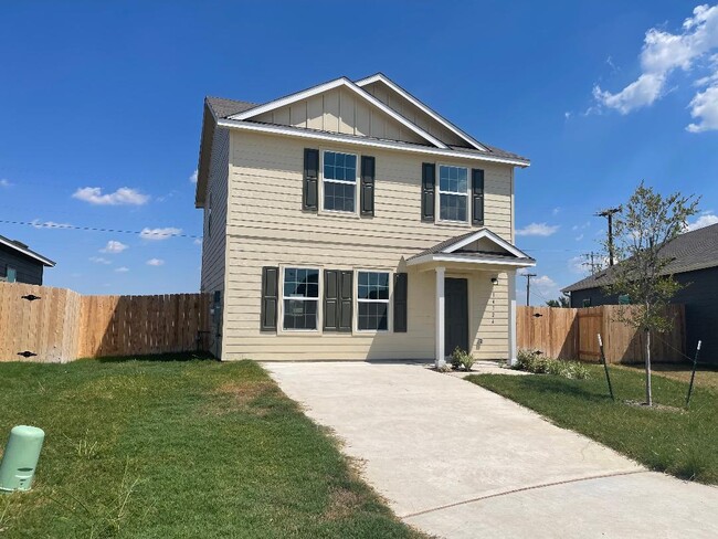14324 Tordillo Dr in Elgin, TX - Building Photo - Building Photo