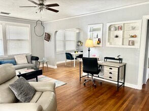 5057 Blackburn St, Unit A in Jacksonville, FL - Building Photo - Building Photo