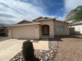 3252 S Kristina Park Loop in Tucson, AZ - Building Photo