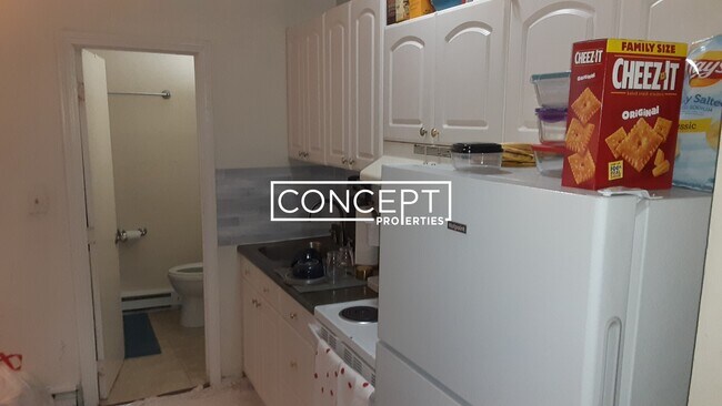 892 Huntington Ave in Boston, MA - Building Photo - Building Photo