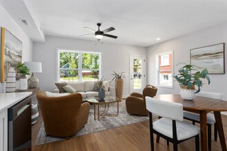 4523 Forest Ave, Unit #A in Kansas City, MO - Foto de edificio - Building Photo