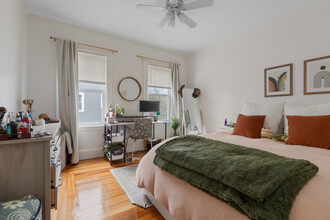 19 Malvern Ave, Unit A in Somerville, MA - Foto de edificio - Building Photo
