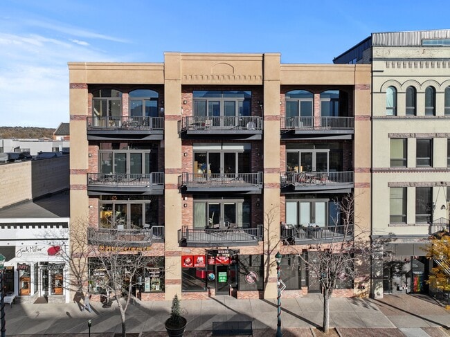 Building Photo