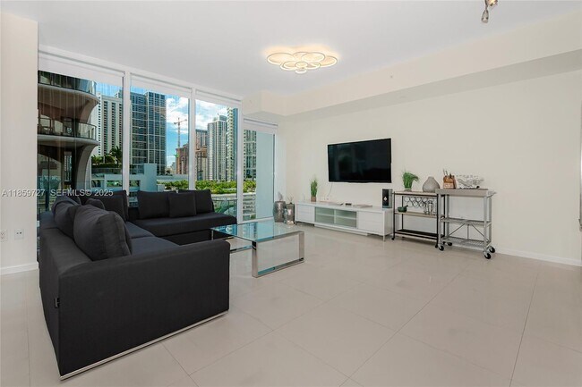 property at 1040 Biscayne Blvd