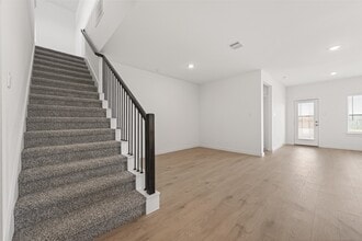 4323 Camden in Fulshear, TX - Foto de edificio - Building Photo