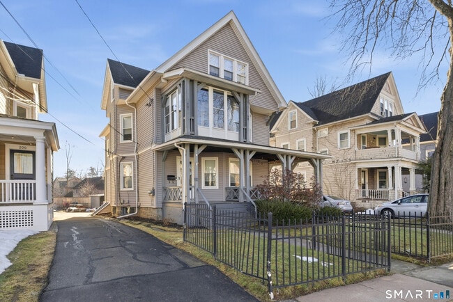 198 Oxford St in Hartford, CT - Building Photo - Building Photo