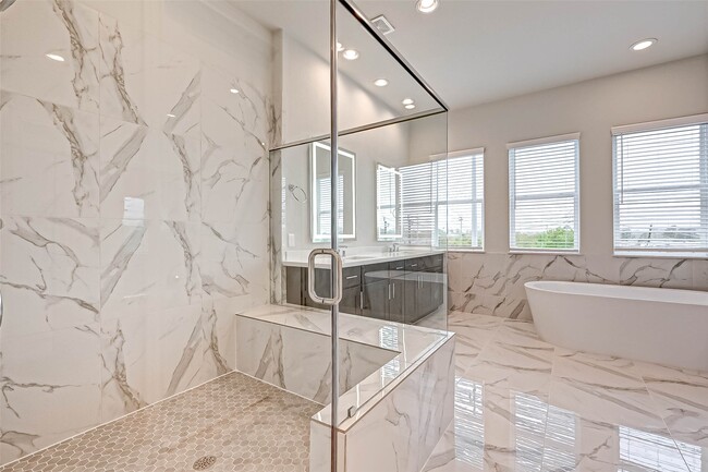 property at 2234 Lou Ellen Ln