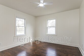 921 Shamrock Ave in Knoxville, TN - Building Photo - Building Photo