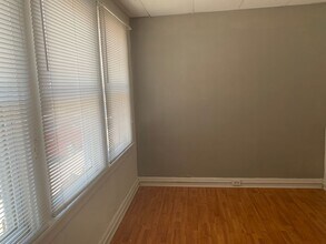 3414 Bates St in Pittsburgh, PA - Building Photo - Building Photo