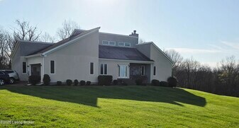 2728 Taylorsville Rd in Taylorsville, KY - Building Photo