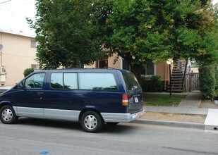 44-70 Evandale Ave in Mountain View, CA - Foto de edificio - Building Photo
