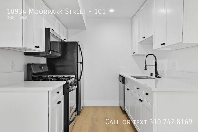 property at 10934 Moorpark St