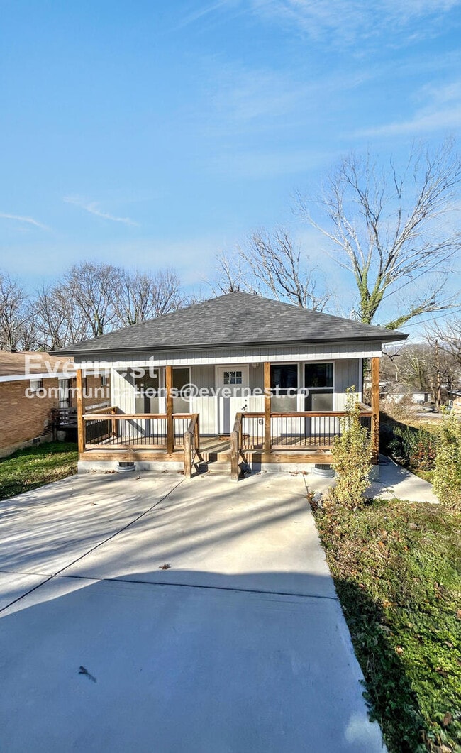 property at 879 Wheeler Ave